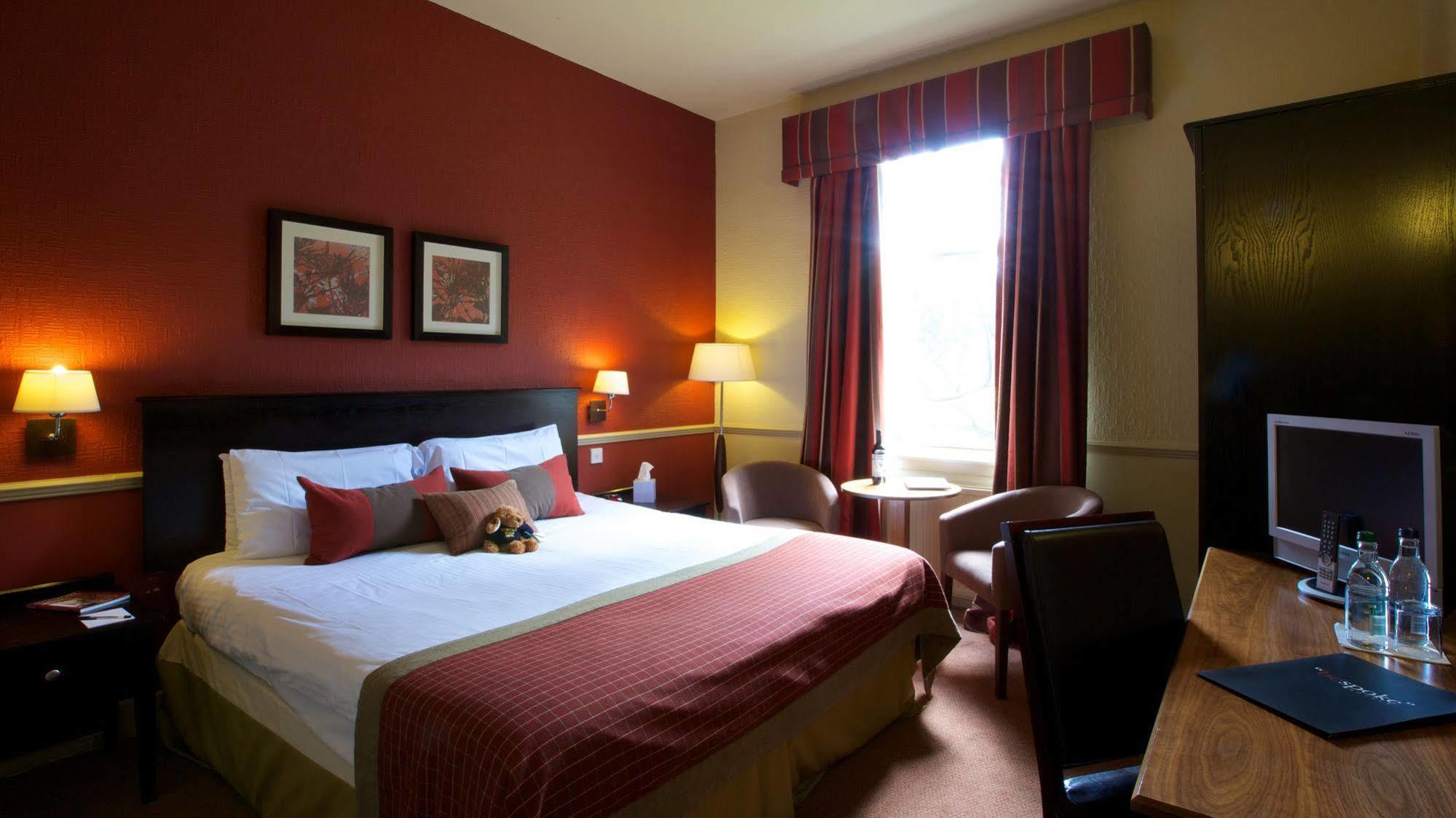 Stonefield Castle Hotel 'A Bespoke Hotel' Exteriör bild