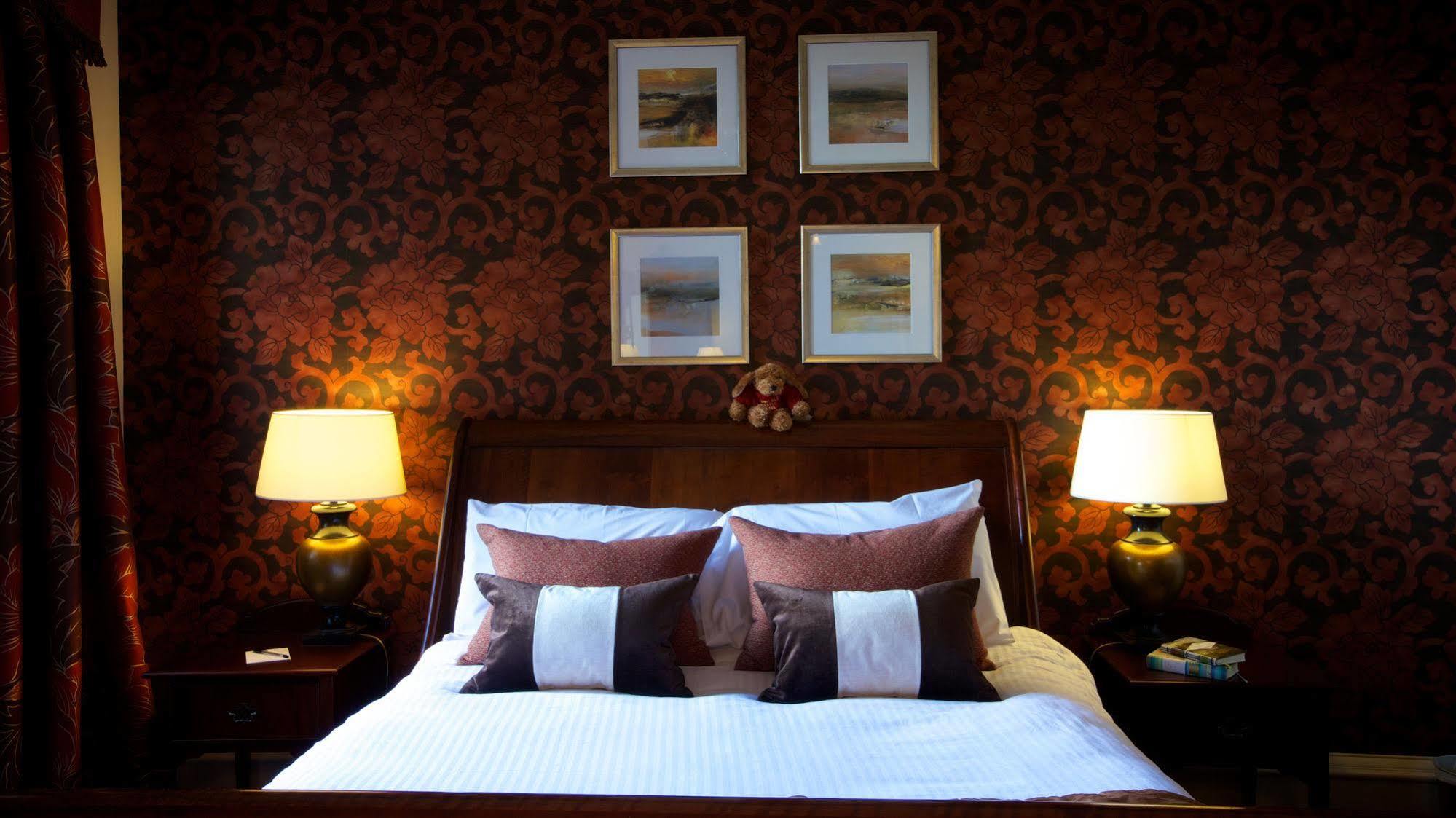 Stonefield Castle Hotel 'A Bespoke Hotel' Exteriör bild