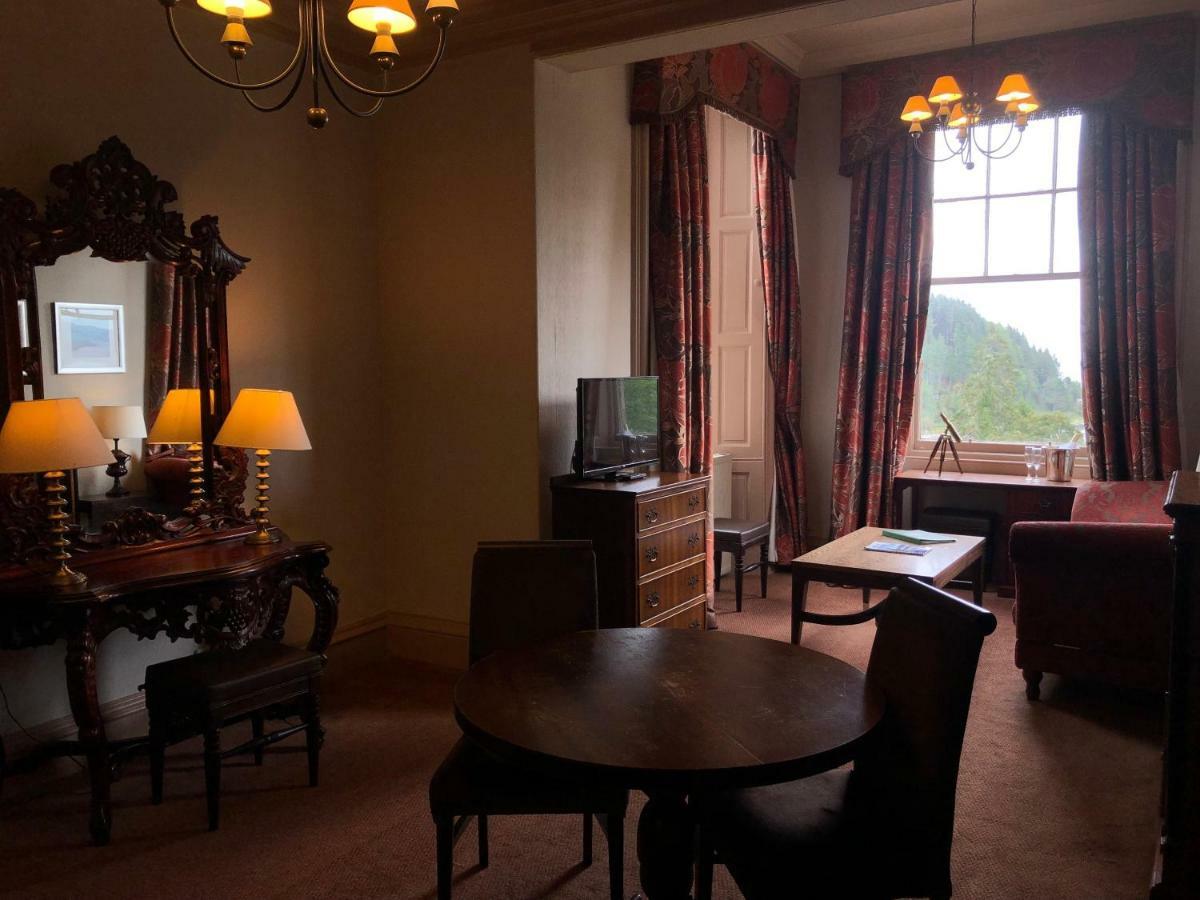 Stonefield Castle Hotel 'A Bespoke Hotel' Exteriör bild